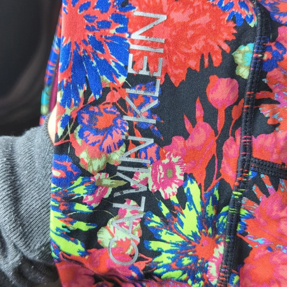 Calvin Klein Women's Biker Shorts - Picture 7 of 7